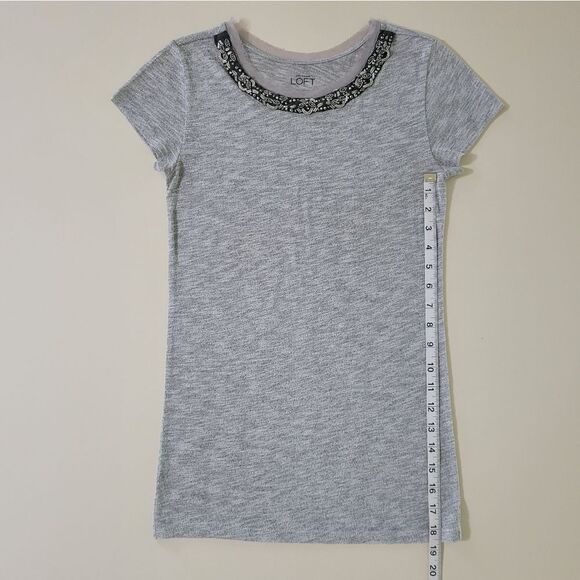 Loft Ann Taylor Gray Beaded Roundneck Short Sleeve Pullover Top - Picture 6 of 11